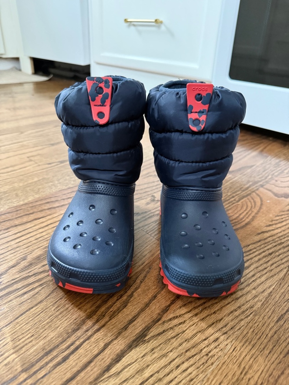 CROCS Navy Puffer Winter Boots with Red Sole Accents Size 13c - Picture 2 of 7